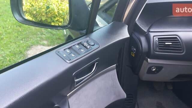 Серый Пежо 807, объемом двигателя 2 л и пробегом 265 тыс. км за 9000 $, фото 13 на Automoto.ua