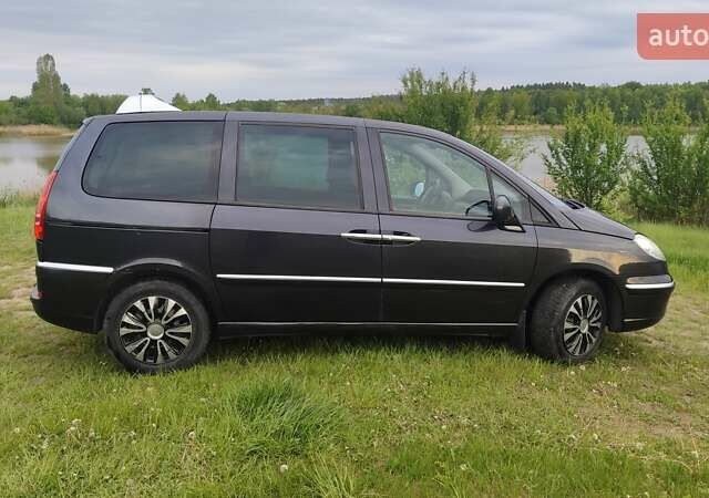 Серый Пежо 807, объемом двигателя 2 л и пробегом 230 тыс. км за 7745 $, фото 9 на Automoto.ua