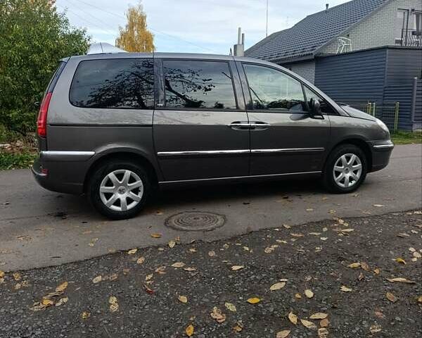 Сірий Пежо 807, об'ємом двигуна 2 л та пробігом 240 тис. км за 8900 $, фото 5 на Automoto.ua