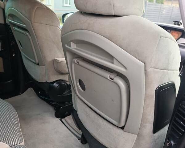 Сірий Пежо 807, об'ємом двигуна 2 л та пробігом 240 тис. км за 8900 $, фото 57 на Automoto.ua