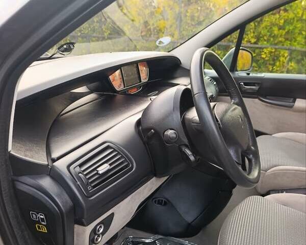 Сірий Пежо 807, об'ємом двигуна 2 л та пробігом 240 тис. км за 8900 $, фото 45 на Automoto.ua