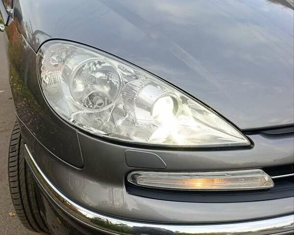 Сірий Пежо 807, об'ємом двигуна 2 л та пробігом 240 тис. км за 8900 $, фото 18 на Automoto.ua
