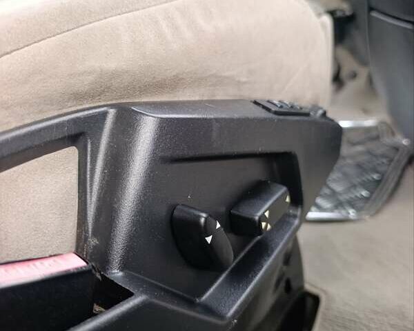 Сірий Пежо 807, об'ємом двигуна 2 л та пробігом 240 тис. км за 8900 $, фото 71 на Automoto.ua