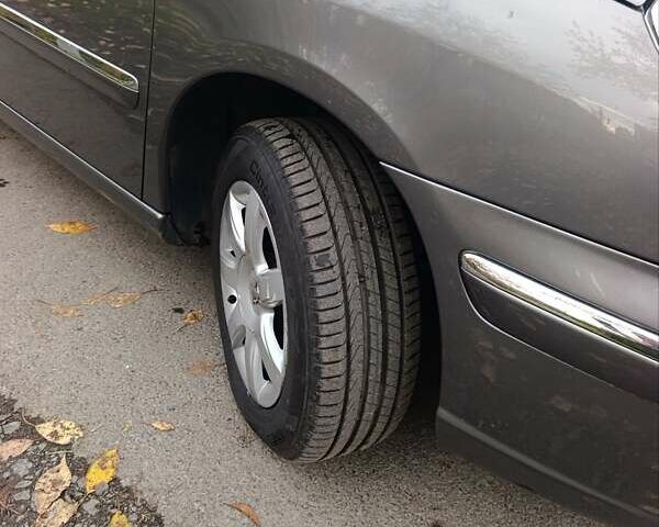 Сірий Пежо 807, об'ємом двигуна 2 л та пробігом 240 тис. км за 8900 $, фото 14 на Automoto.ua