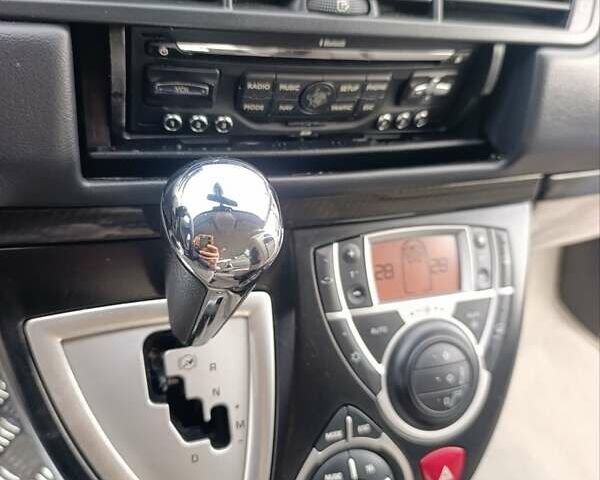 Сірий Пежо 807, об'ємом двигуна 2 л та пробігом 240 тис. км за 8900 $, фото 69 на Automoto.ua