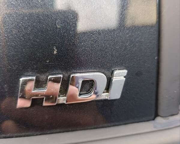 Сірий Пежо 807, об'ємом двигуна 2 л та пробігом 240 тис. км за 8900 $, фото 79 на Automoto.ua