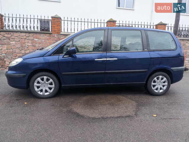 Синий Пежо 807, объемом двигателя 2 л и пробегом 303 тыс. км за 5300 $, фото 3 на Automoto.ua