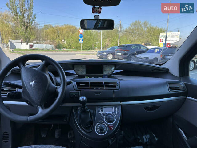 Зеленый Пежо 807, объемом двигателя 2 л и пробегом 364 тыс. км за 3999 $, фото 18 на Automoto.ua
