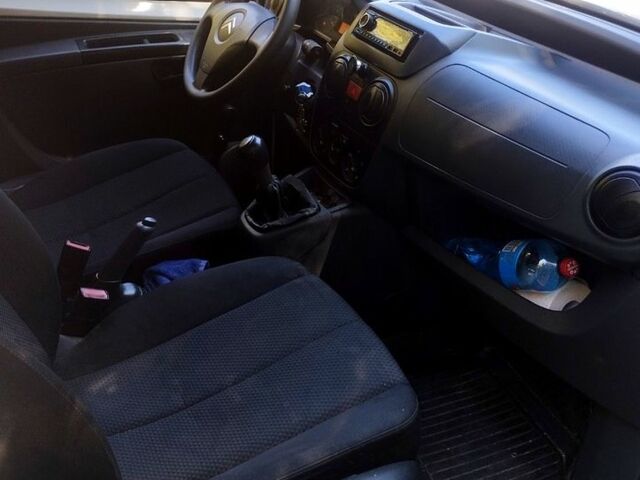 Пежо Биппер груз.-пасс. 2009 в Кропивницком (Кировограде) на Automoto.ua Белый Пежо Биппер груз.-пасс., объемом двигателя 1.4 л и пробегом 0 тыс. км за 3700 $, фото 3 на Automoto.ua