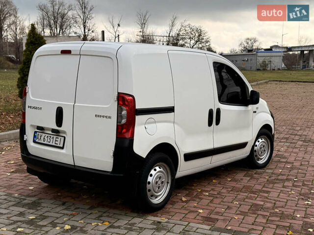 Белый Пежо Биппер груз.-пасс., объемом двигателя 1.25 л и пробегом 241 тыс. км за 3800 $, фото 15 на Automoto.ua