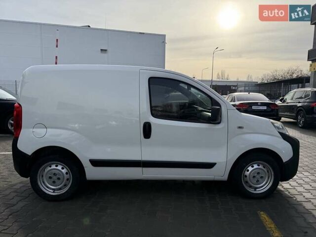 Белый Пежо Биппер груз.-пасс., объемом двигателя 1.25 л и пробегом 203 тыс. км за 4999 $, фото 4 на Automoto.ua