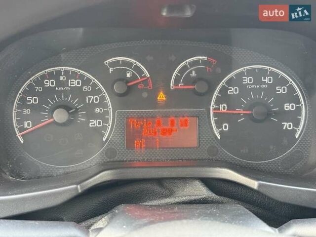 Белый Пежо Биппер груз.-пасс., объемом двигателя 1.25 л и пробегом 203 тыс. км за 4999 $, фото 12 на Automoto.ua