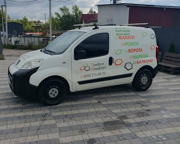 Білий Пежо Біппер вант.-пас., об'ємом двигуна 1.2 л та пробігом 216 тис. км за 4500 $, фото 7 на Automoto.ua