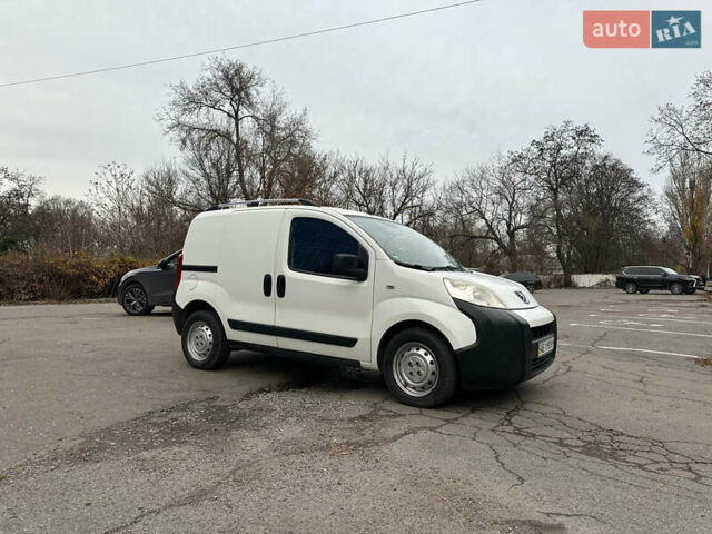 Білий Пежо Біппер вант.-пас., об'ємом двигуна 1.4 л та пробігом 270 тис. км за 3999 $, фото 5 на Automoto.ua