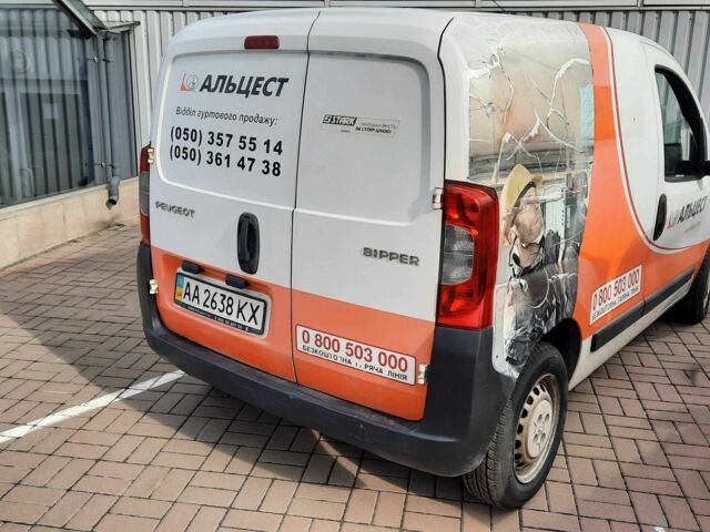 Белый Пежо Биппер груз.-пасс., объемом двигателя 1.4 л и пробегом 130 тыс. км за 4287 $, фото 3 на Automoto.ua