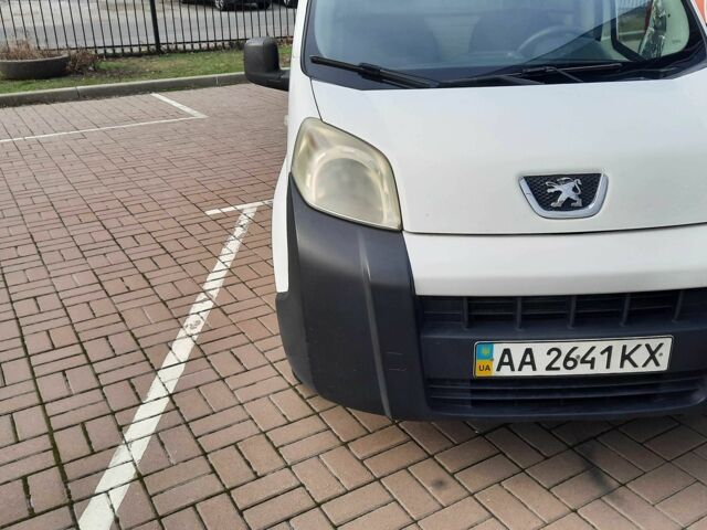 Белый Пежо Биппер груз.-пасс., объемом двигателя 1.4 л и пробегом 130 тыс. км за 4287 $, фото 6 на Automoto.ua