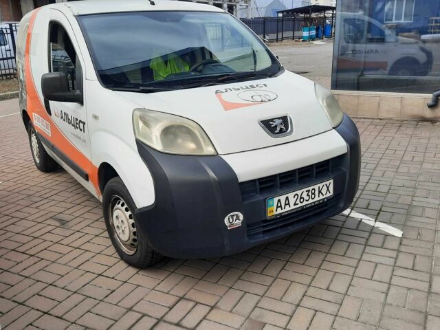 Белый Пежо Биппер груз.-пасс., объемом двигателя 1.4 л и пробегом 130 тыс. км за 4287 $, фото 7 на Automoto.ua