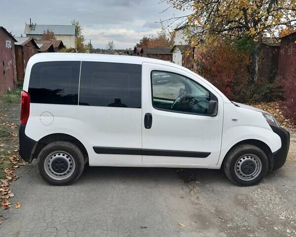 Білий Пежо Біппер вант.-пас., об'ємом двигуна 1.4 л та пробігом 328 тис. км за 4500 $, фото 9 на Automoto.ua