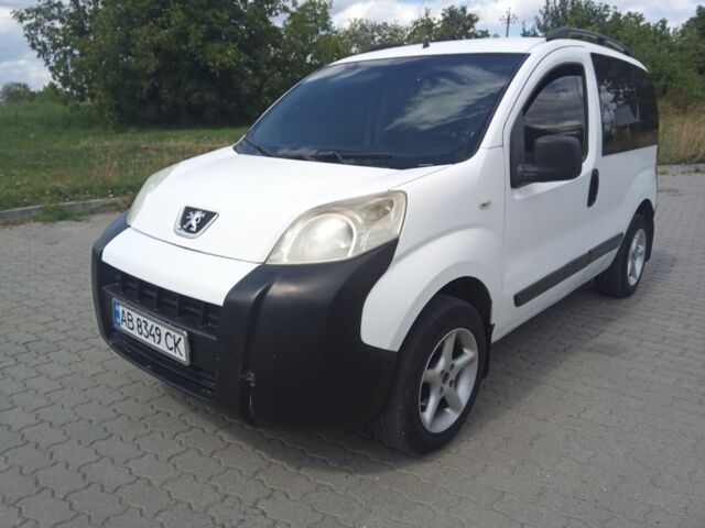 Пежо Биппер груз.-пасс. 2009 в Тульчине на Automoto.ua Белый Пежо Биппер груз.-пасс., объемом двигателя 1.4 л и пробегом 232 тыс. км за 4900 $, фото 1 на Automoto.ua