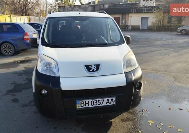 Белый Пежо Биппер груз.-пасс., объемом двигателя 1.2 л и пробегом 121 тыс. км за 5500 $, фото 1 на Automoto.ua
