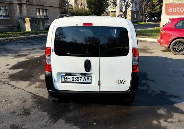 Белый Пежо Биппер груз.-пасс., объемом двигателя 1.2 л и пробегом 121 тыс. км за 5500 $, фото 2 на Automoto.ua