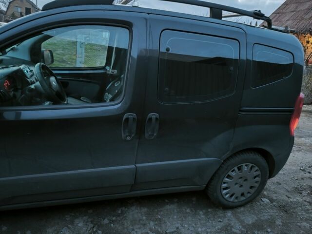 Черный Пежо Биппер груз.-пасс., объемом двигателя 1.2 л и пробегом 5 тыс. км за 5700 $, фото 7 на Automoto.ua