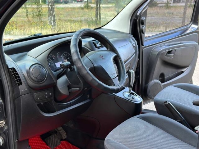 Пежо Биппер груз.-пасс. 2011 в Днепре (Днепропетровске) на Automoto.ua Черный Пежо Биппер груз.-пасс., объемом двигателя 1.2 л и пробегом 252 тыс. км за 5400 $, фото 6 на Automoto.ua