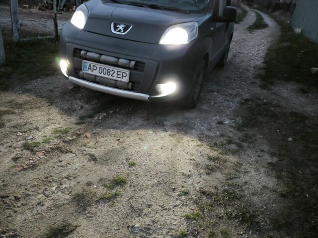 Черный Пежо Биппер груз.-пасс., объемом двигателя 1.2 л и пробегом 5 тыс. км за 5700 $, фото 6 на Automoto.ua