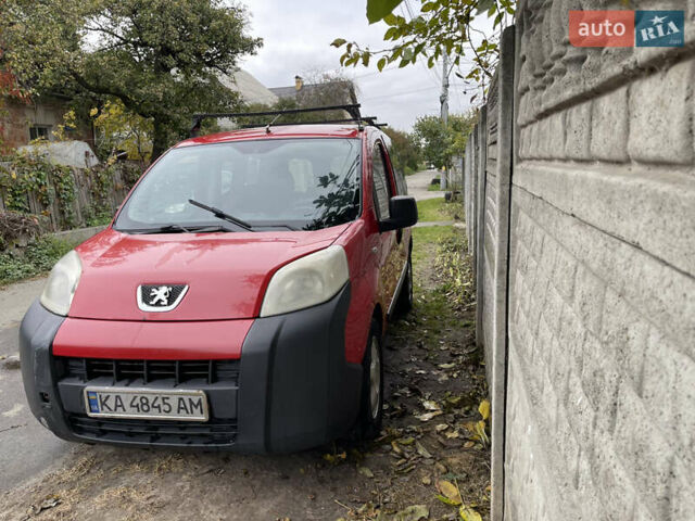 Красный Пежо Биппер груз.-пасс., объемом двигателя 1.4 л и пробегом 200 тыс. км за 2400 $, фото 5 на Automoto.ua