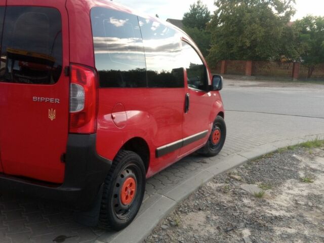 Червоний Пежо Біппер вант.-пас., об'ємом двигуна 1.4 л та пробігом 280 тис. км за 3200 $, фото 3 на Automoto.ua