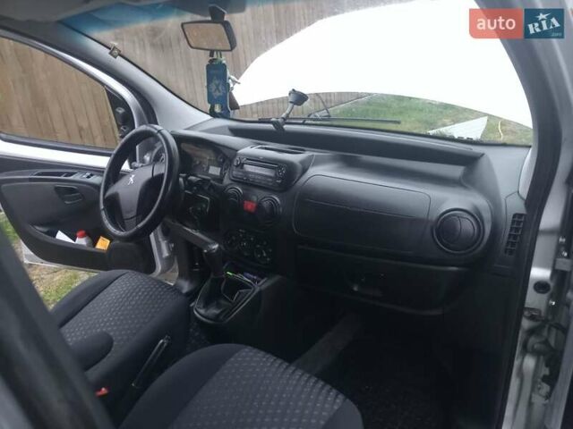 Сірий Пежо Біппер вант.-пас., об'ємом двигуна 1.4 л та пробігом 210 тис. км за 5600 $, фото 5 на Automoto.ua