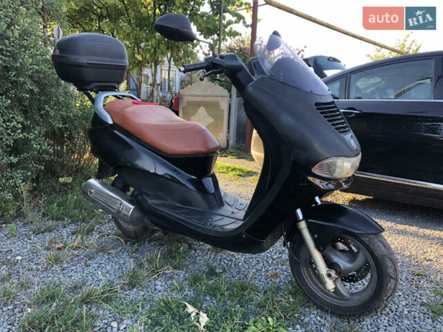 Черный Пежо Елисео, объемом двигателя 0.12 л и пробегом 0 тыс. км за 850 $, фото 1 на Automoto.ua