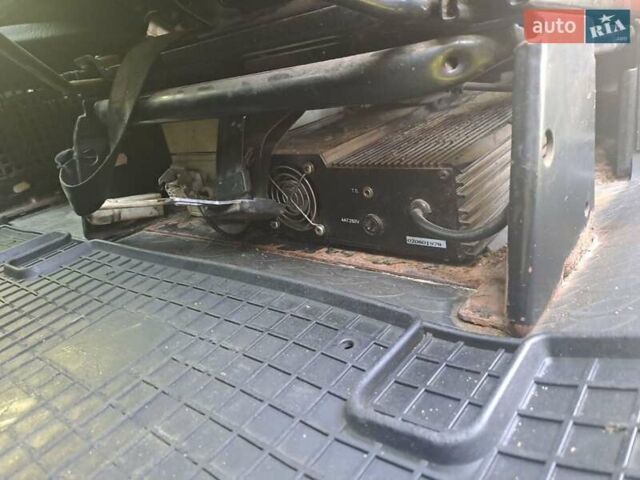 Белый Пежо Эксперт груз.-пасс., объемом двигателя 1.87 л и пробегом 250 тыс. км за 4500 $, фото 2 на Automoto.ua