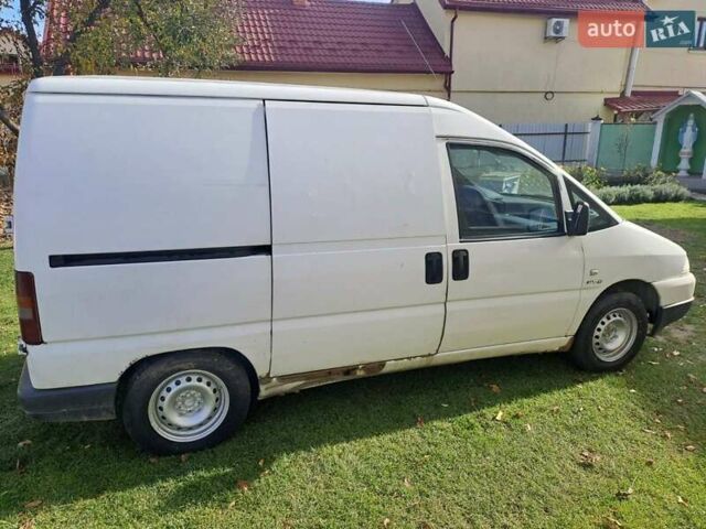 Белый Пежо Эксперт груз.-пасс., объемом двигателя 1.87 л и пробегом 250 тыс. км за 4500 $, фото 10 на Automoto.ua
