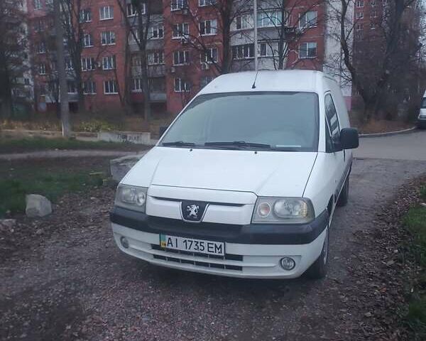 Белый Пежо Эксперт груз.-пасс., объемом двигателя 1.9 л и пробегом 320 тыс. км за 3100 $, фото 1 на Automoto.ua
