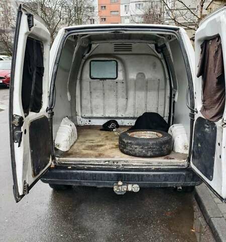 Белый Пежо Эксперт груз.-пасс., объемом двигателя 2 л и пробегом 425 тыс. км за 3200 $, фото 8 на Automoto.ua