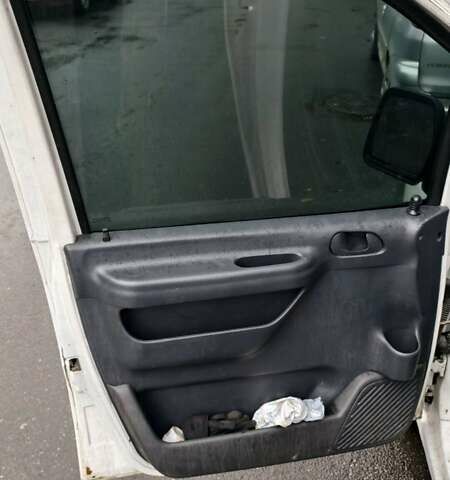 Белый Пежо Эксперт груз.-пасс., объемом двигателя 2 л и пробегом 425 тыс. км за 3200 $, фото 17 на Automoto.ua