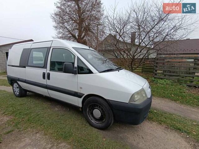 Белый Пежо Эксперт груз.-пасс., объемом двигателя 2 л и пробегом 485 тыс. км за 3800 $, фото 9 на Automoto.ua