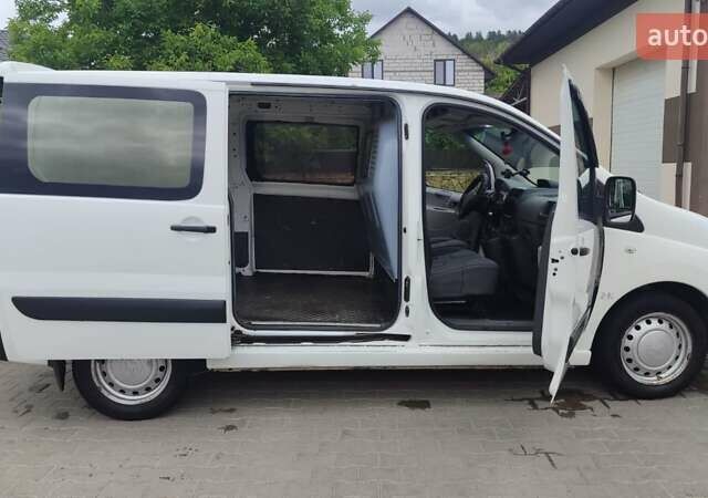 Білий Пежо Експерт вант.-пас., об'ємом двигуна 2 л та пробігом 310 тис. км за 5500 $, фото 1 на Automoto.ua