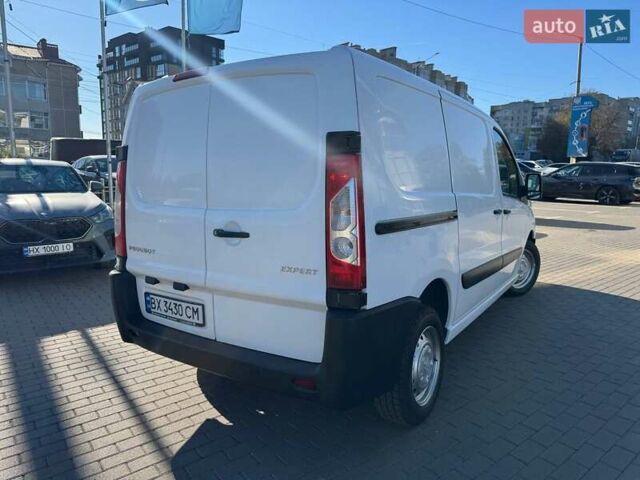Белый Пежо Эксперт груз.-пасс., объемом двигателя 1.56 л и пробегом 437 тыс. км за 6900 $, фото 2 на Automoto.ua