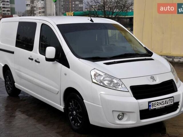 Белый Пежо Эксперт груз.-пасс., объемом двигателя 2 л и пробегом 240 тыс. км за 8999 $, фото 5 на Automoto.ua