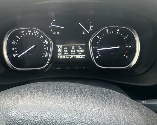 Белый Пежо Эксперт груз.-пасс., объемом двигателя 2 л и пробегом 159 тыс. км за 14400 $, фото 15 на Automoto.ua