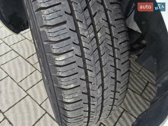 Белый Пежо Эксперт груз.-пасс., объемом двигателя 2 л и пробегом 170 тыс. км за 16499 $, фото 54 на Automoto.ua