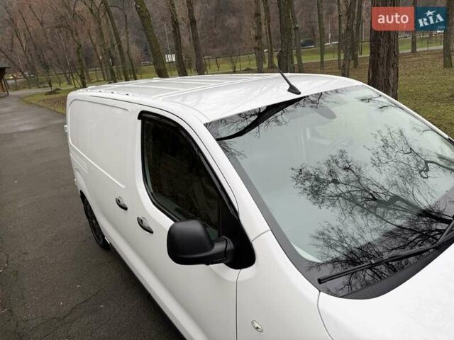 Белый Пежо Эксперт груз.-пасс., объемом двигателя 1.5 л и пробегом 165 тыс. км за 16450 $, фото 19 на Automoto.ua