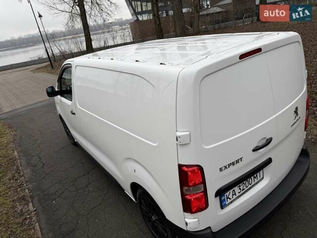 Белый Пежо Эксперт груз.-пасс., объемом двигателя 1.5 л и пробегом 165 тыс. км за 16450 $, фото 17 на Automoto.ua