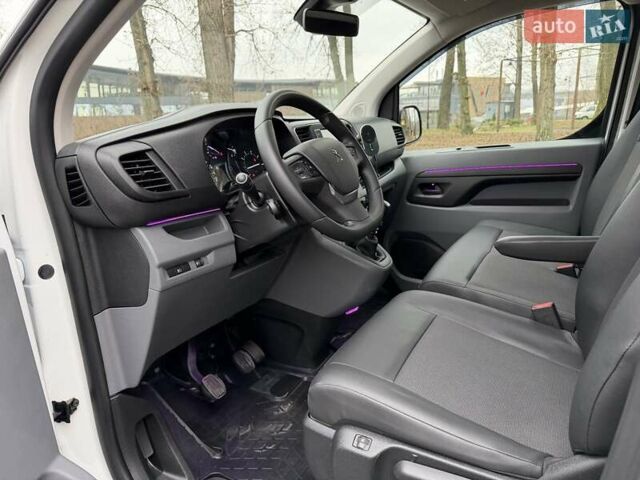 Белый Пежо Эксперт груз.-пасс., объемом двигателя 1.5 л и пробегом 165 тыс. км за 16450 $, фото 57 на Automoto.ua