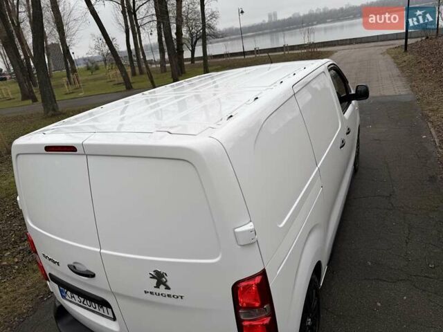Белый Пежо Эксперт груз.-пасс., объемом двигателя 1.5 л и пробегом 165 тыс. км за 16450 $, фото 16 на Automoto.ua