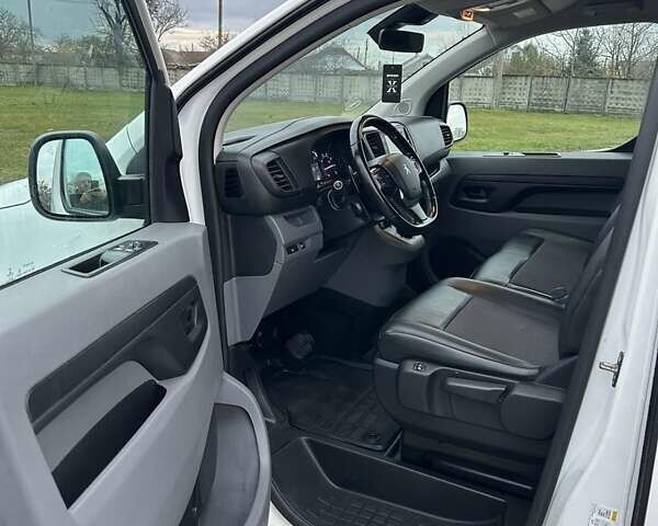 Белый Пежо Эксперт груз.-пасс., объемом двигателя 2 л и пробегом 165 тыс. км за 20000 $, фото 11 на Automoto.ua