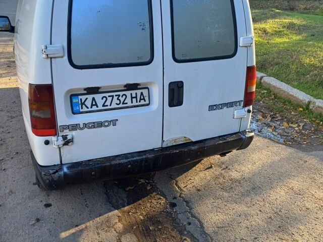 Пежо Эксперт груз.-пасс. 1995 в Первомайск на Automoto.ua Белый Пежо Эксперт груз.-пасс., объемом двигателя 1.9 л и пробегом 430 тыс. км за 1850 $, фото 6 на Automoto.ua