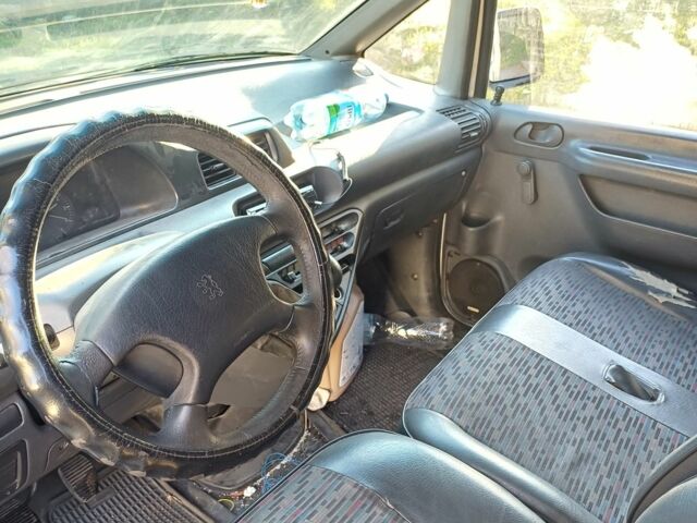 Пежо Эксперт груз.-пасс. 1995 в Первомайск на Automoto.ua Белый Пежо Эксперт груз.-пасс., объемом двигателя 1.9 л и пробегом 430 тыс. км за 1850 $, фото 7 на Automoto.ua